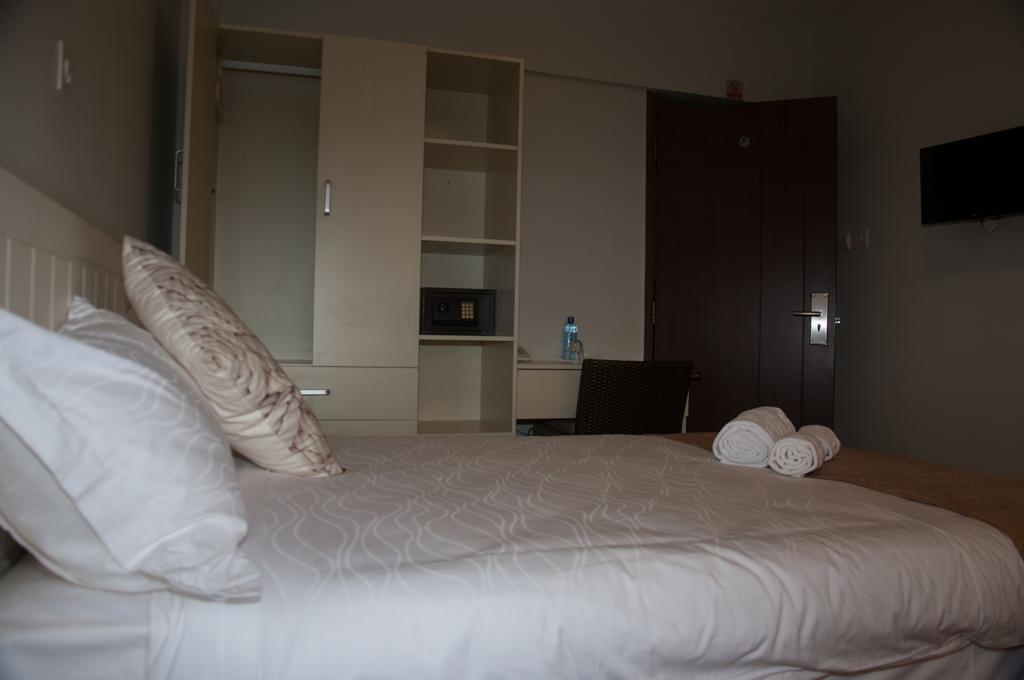 Eddy Suites, Emeli Hotel Nairobi Pokoj fotografie
